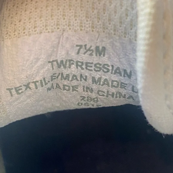 Tommy Hilfiger White Canvas Freudian Sneakers - Picture 6 of 12